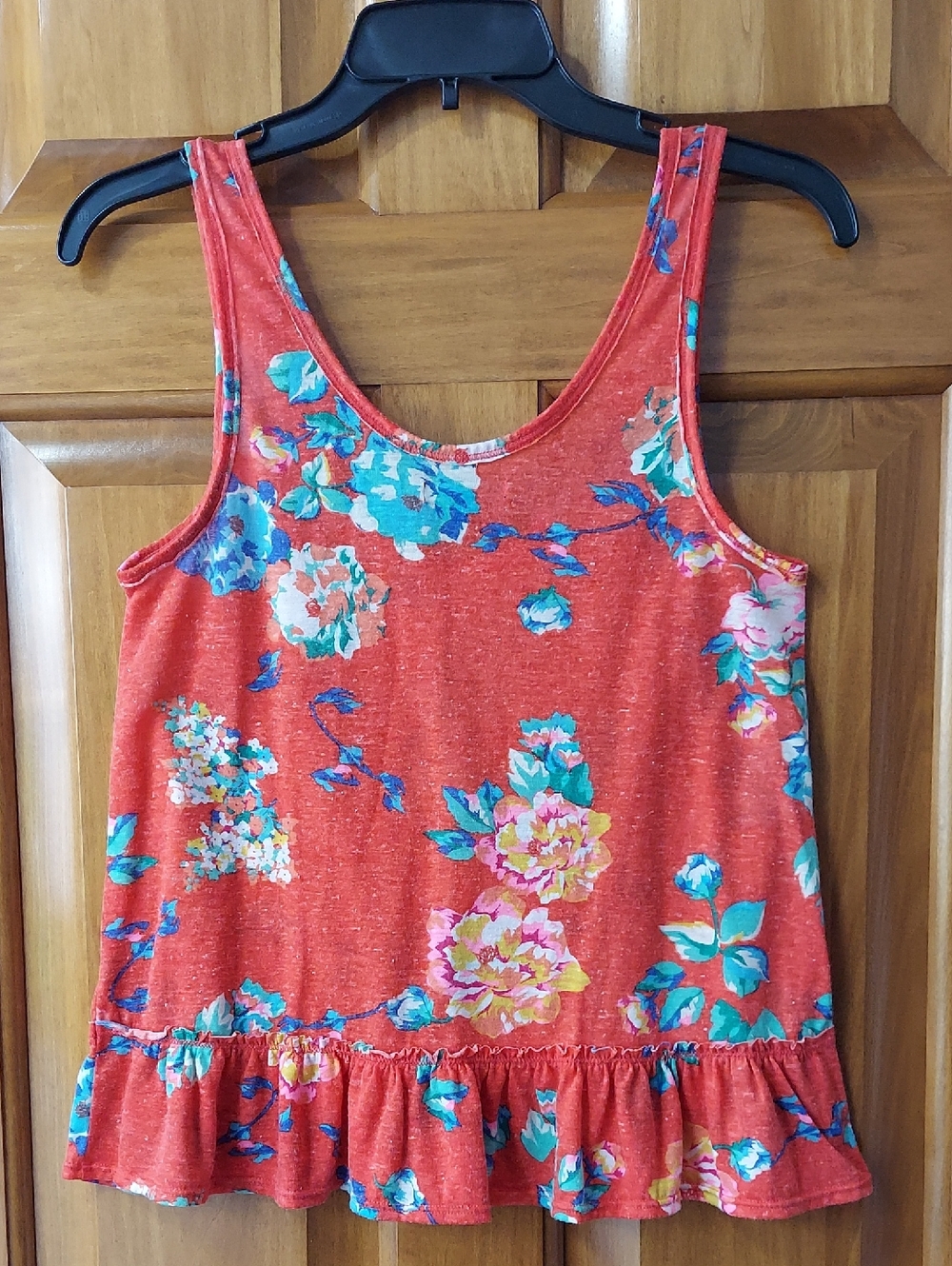 American Eagle Outfitters Red and Blue Vibrant Tank Top, Ruffle, Size Medium - Picture 2 of 7